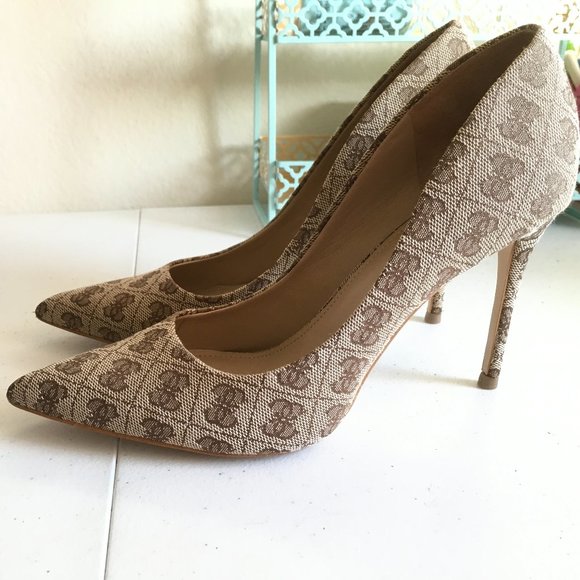 GUESS or Gucci pointed-toe pump heels 8/8.5 - Picture 1 of 12